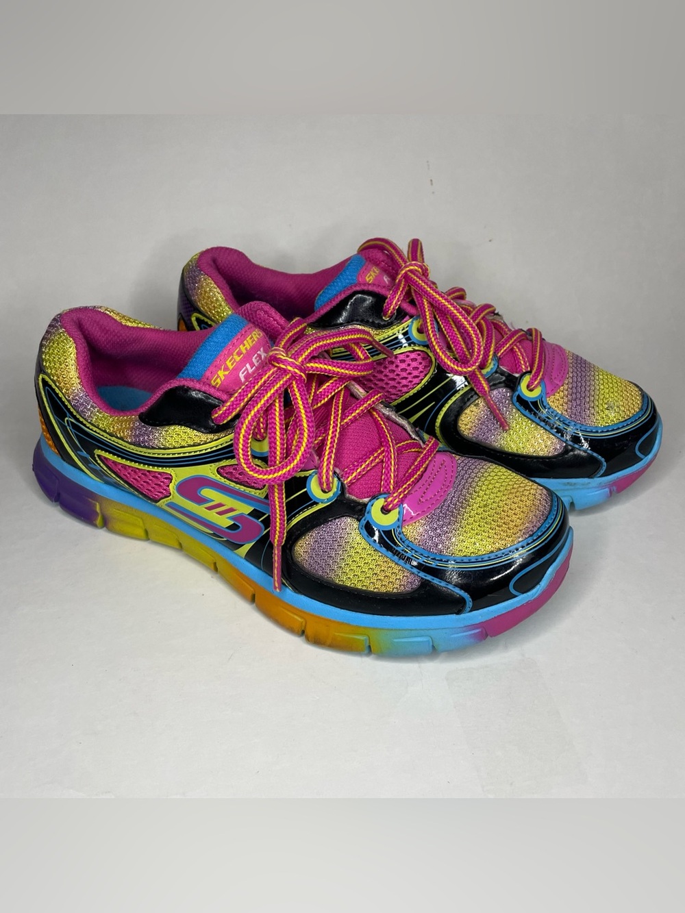 Skechers Sport Athletic Girls Sneaker Black/Multicolor US Size 5 Active Outdoors